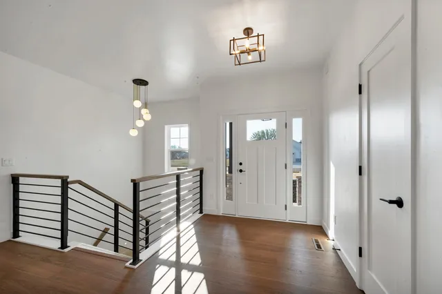 $669,000 | 3578 East Hank Avenue, De Pere, WI 54115