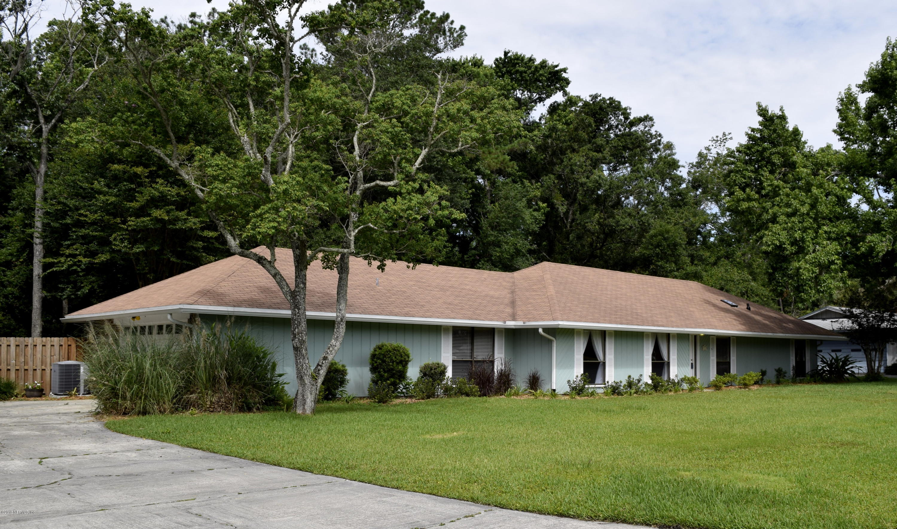 3542 Sheldon Road Orange Park, FL 32073 - Photo 3 of 52 side view of home