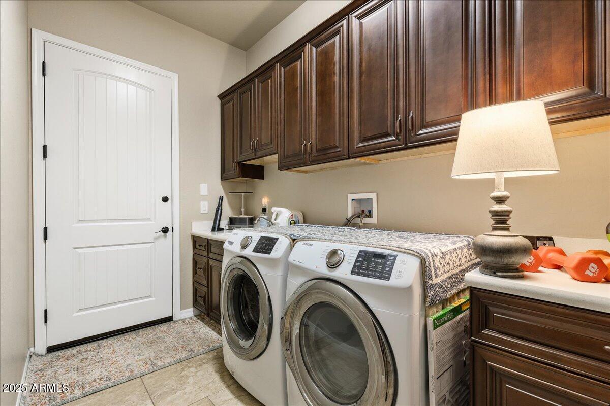 2135 West Bridle Path Road Prescott, AZ 86305 - Photo 21 of 32 a utility room with dryer and washer