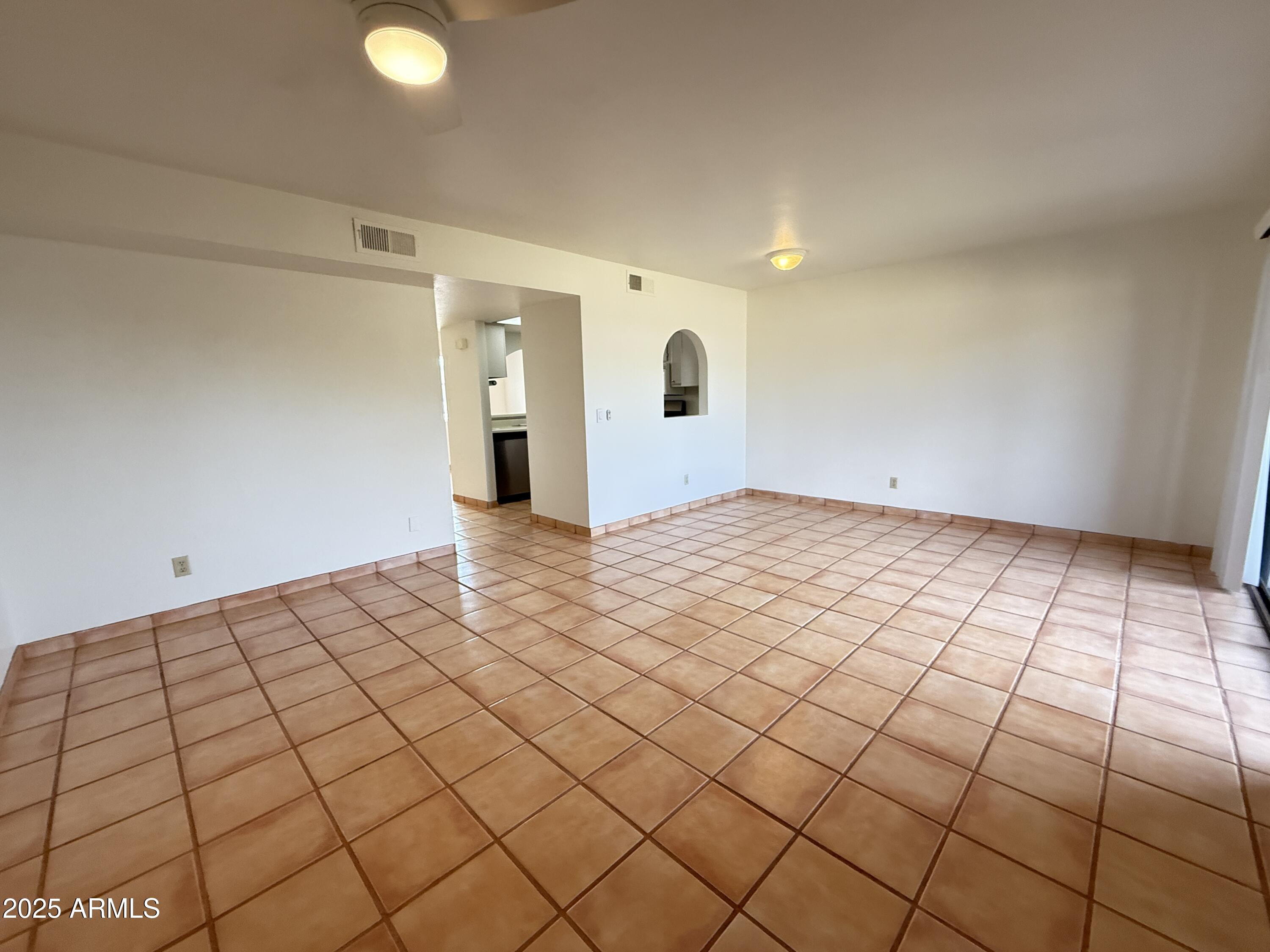 611 West 13th Street Tempe, AZ 85281 - Photo 8 of 30 a view of an empty room and window