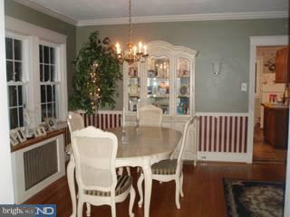 119 School Lane Springfield, PA 19064 - Photo 3 of 6 Gallery Image 3