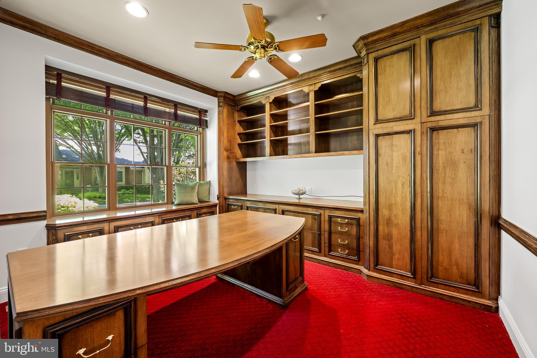 24 Roland Green, Unit 12 Baltimore, MD 21210 - Photo 20 of 53 a room with pool table and windows