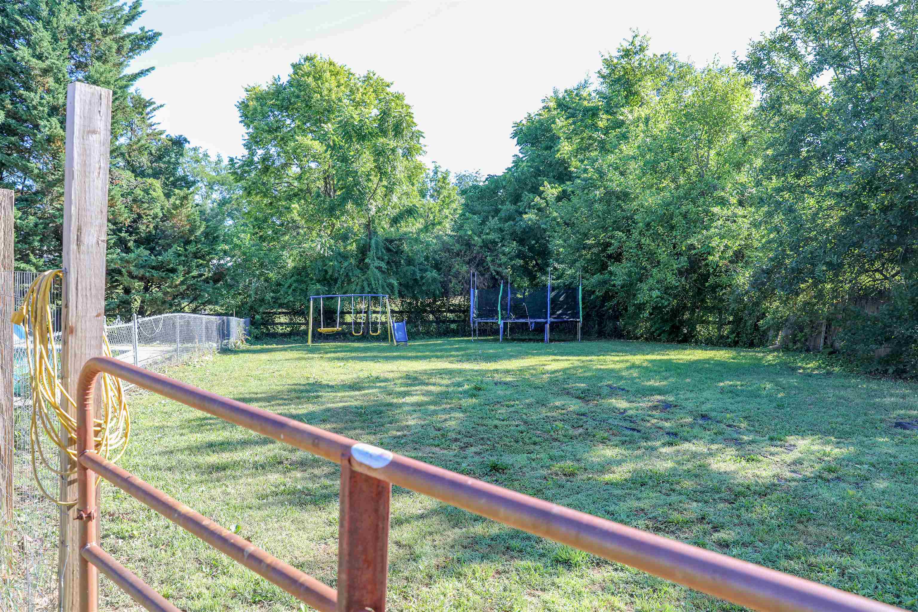 234 Montgomery Road Staunton, VA 24401 - Photo 12 of 39