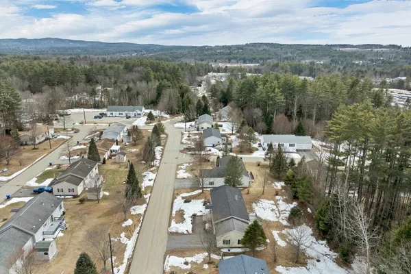 $250,000 | 20 Timberline Drive, Tilton, NH 03276