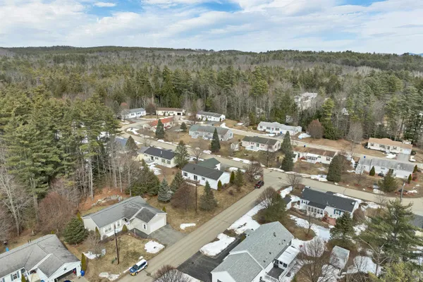 $250,000 | 20 Timberline Drive, Tilton, NH 03276