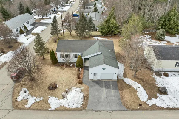 $250,000 | 20 Timberline Drive, Tilton, NH 03276