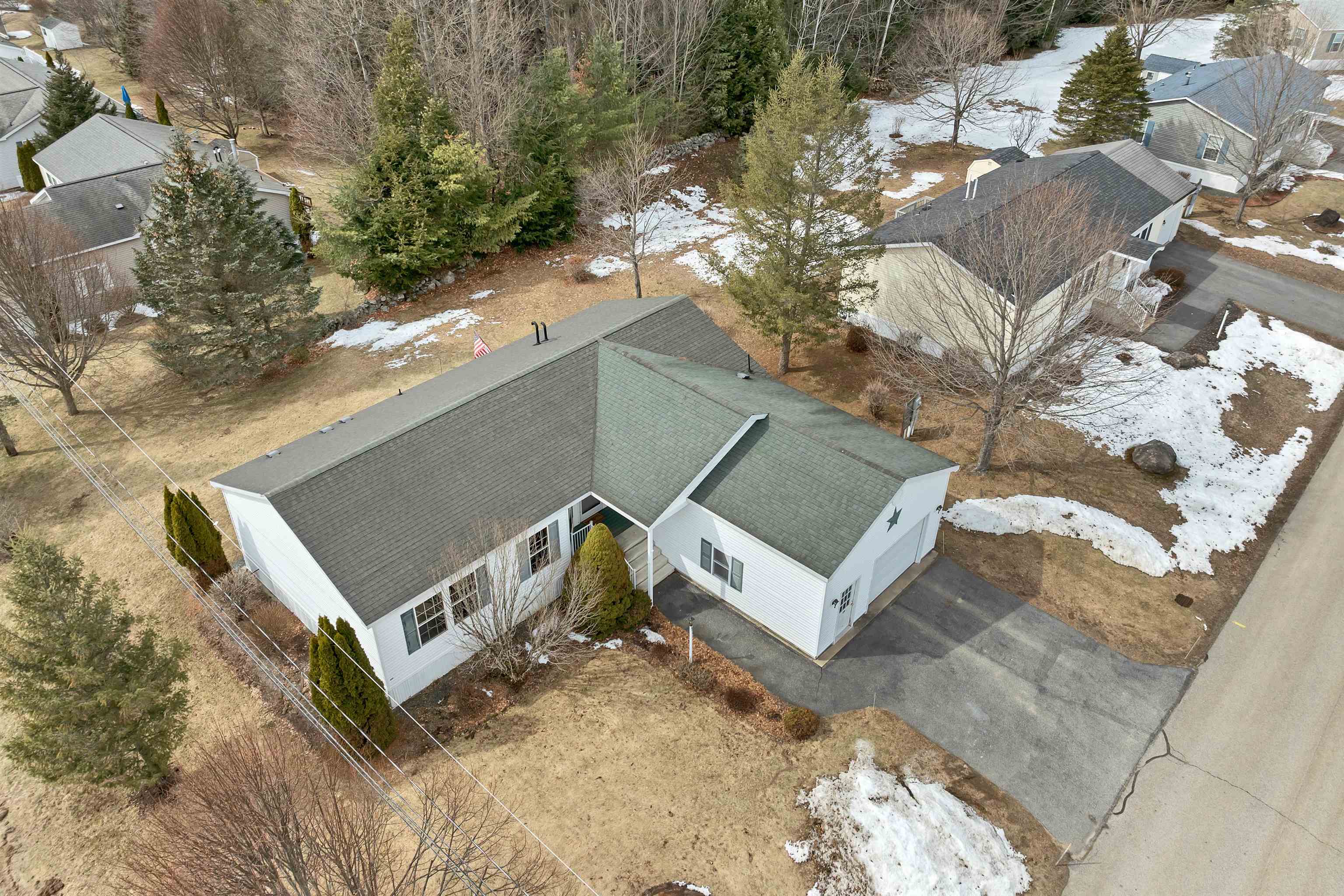20 Timberline Drive Tilton, NH 03276 - Photo 5 of 49