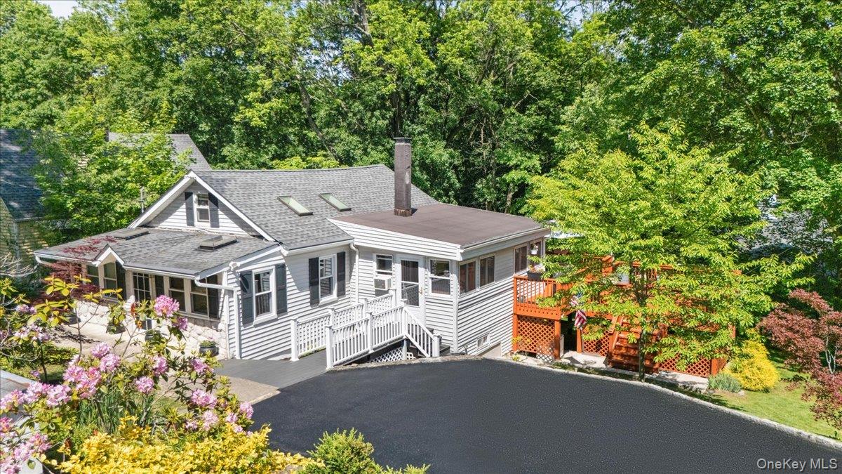 118 Hewitt Street Lake Peekskill, NY 10537 - Photo 2 of 48