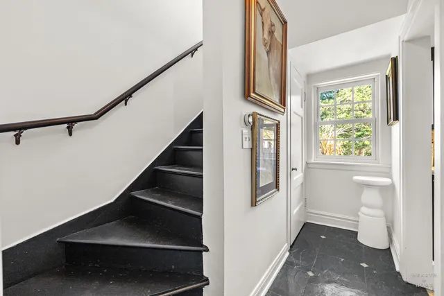 $1,750,000 | 615 Lake Avenue, Crystal Lake, IL 60014