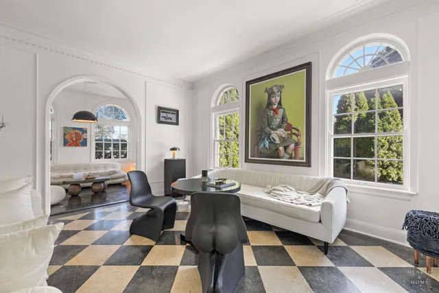 $1,750,000 | 615 Lake Avenue, Crystal Lake, IL 60014