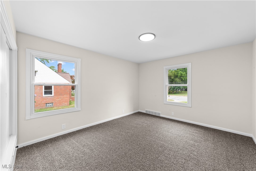 25982 Highland Road Cleveland, OH 44143 - Photo 20 of 43 Gallery Image 20