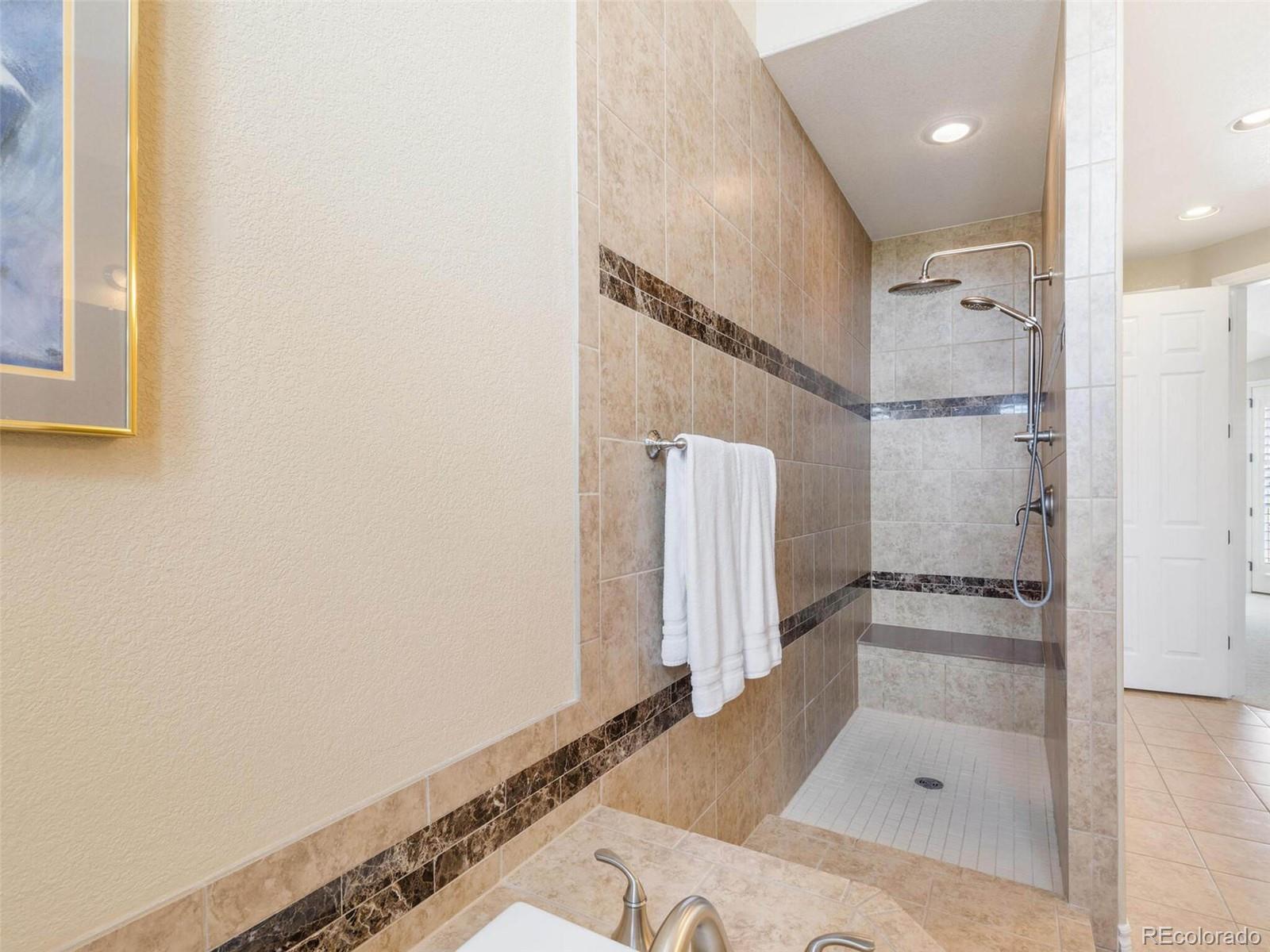 9166 Viaggio Way Highlands Ranch, CO 80126 - Photo 25 of 40