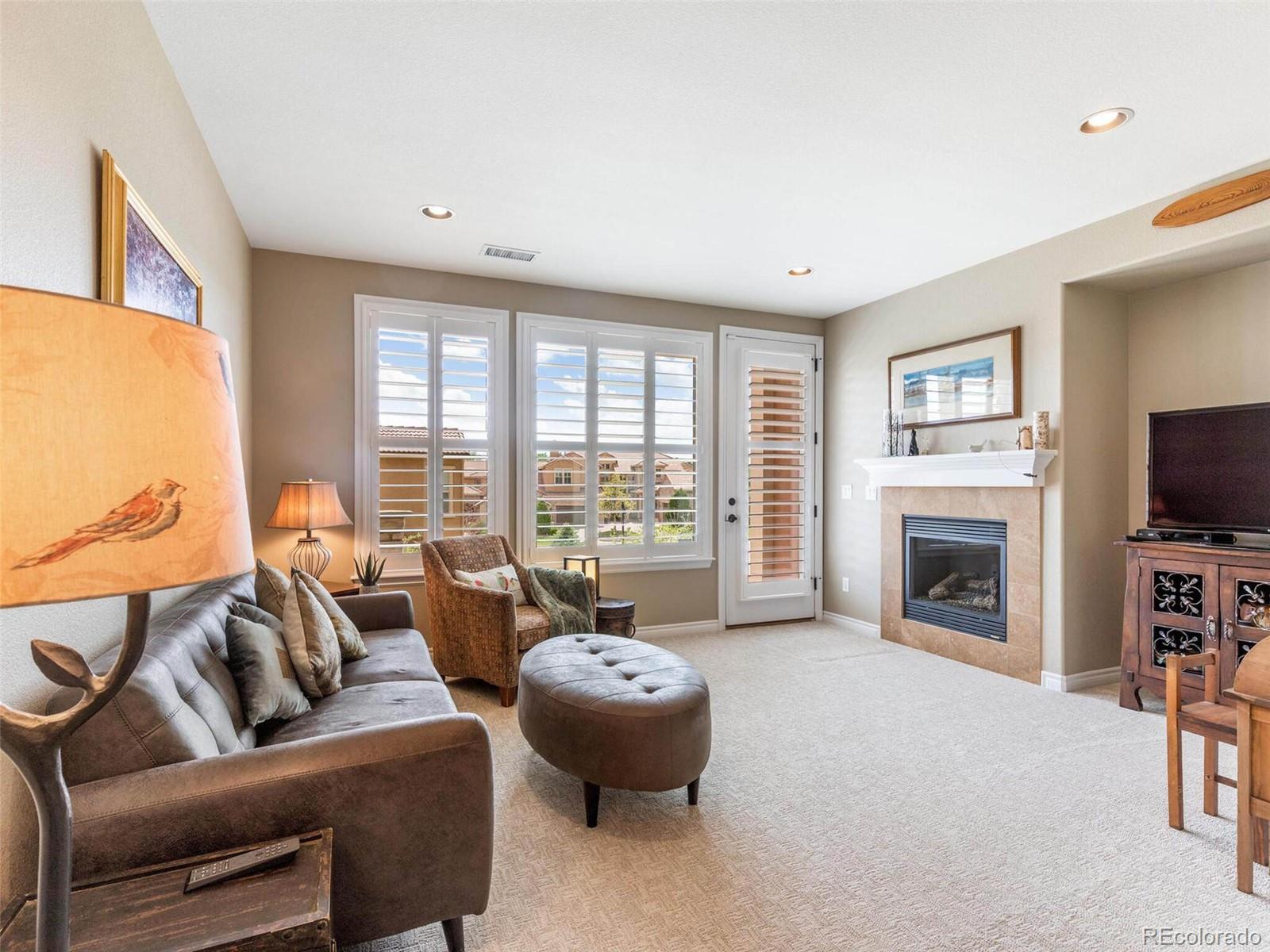 9166 Viaggio Way Highlands Ranch, CO 80126 - Photo 35 of 40