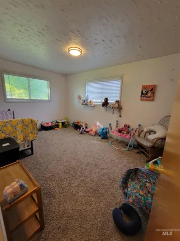 $305,000 | 701 Hiland Avenue, Burley, ID 83318