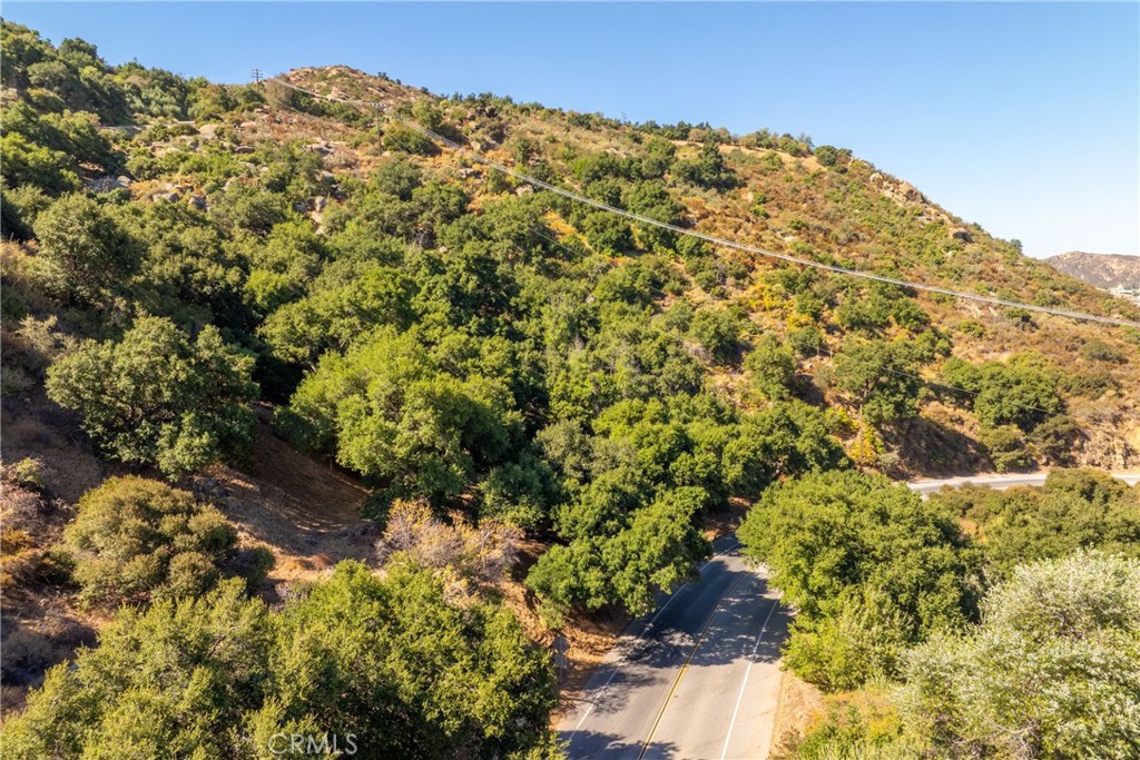 7210 Santa Susana Pass Road Simi Valley, CA 93063 - Photo 23 of 32
