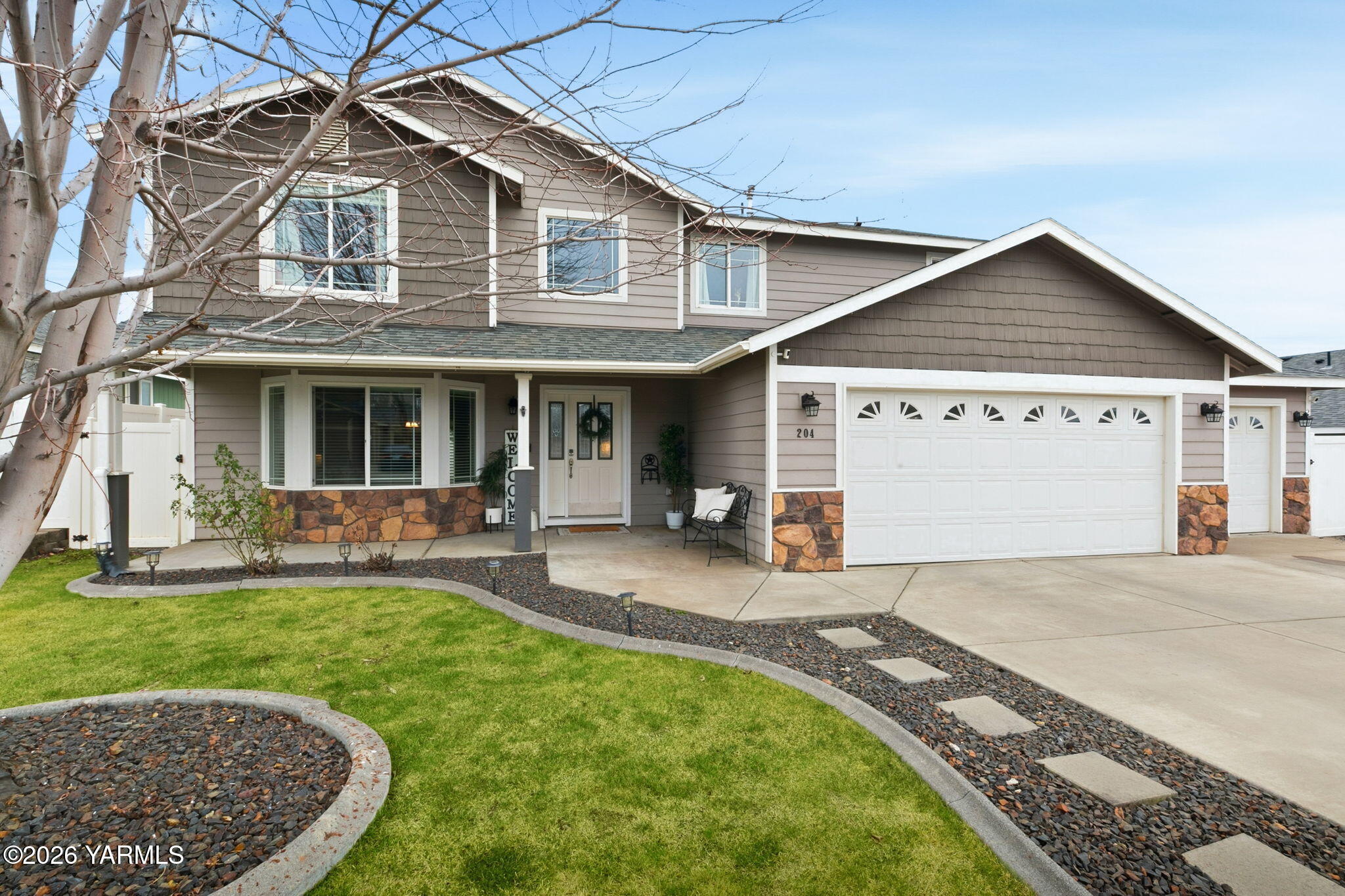 204 Clemans Avenue Moxee, WA 98936 - Photo 3 of 29 204 Clemans Ave, Moxee