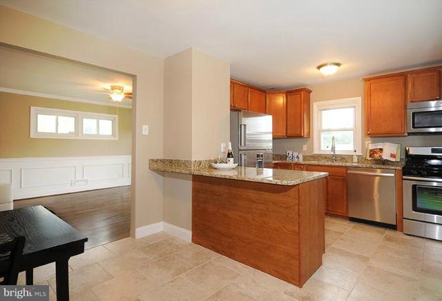 7507 Digby Road Baltimore, MD 21207 - Photo 9 of 13 Kitchen