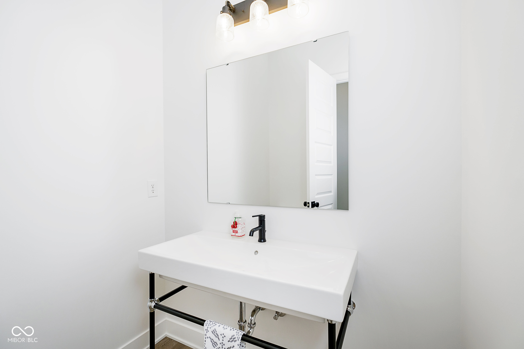 907 Oak Terrace Road Westfield, IN 46074 - Photo 17 of 61 Gallery Image 17