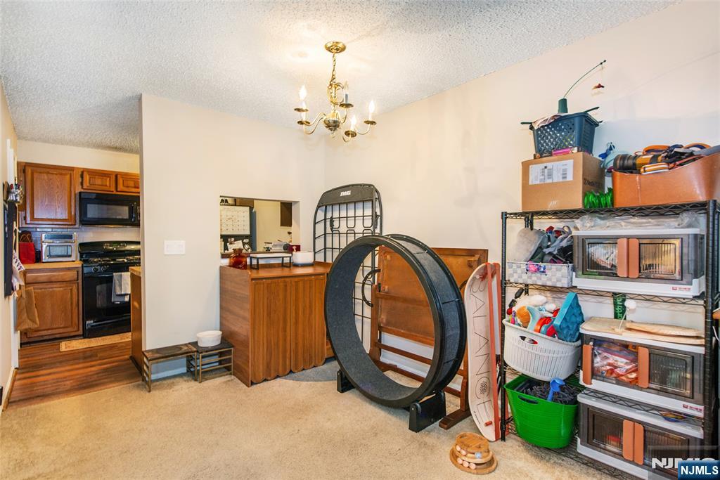 1206 Sycamore Lane Mahwah, NJ 07430 - Photo 10 of 15