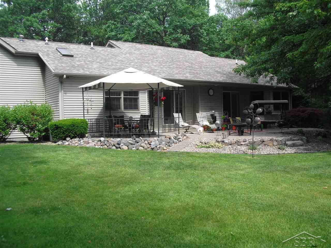 3137 South Brennan Road Hemlock, MI 48626 - Photo 6 of 22 31295519-5.JPG