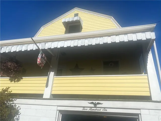 a view of a house with a stairs
