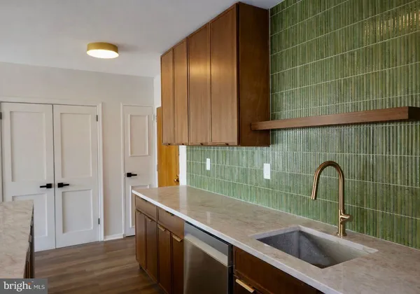 $369,000 | 2475 Virginia Avenue Northwest, Unit 914, Washington, DC 20037