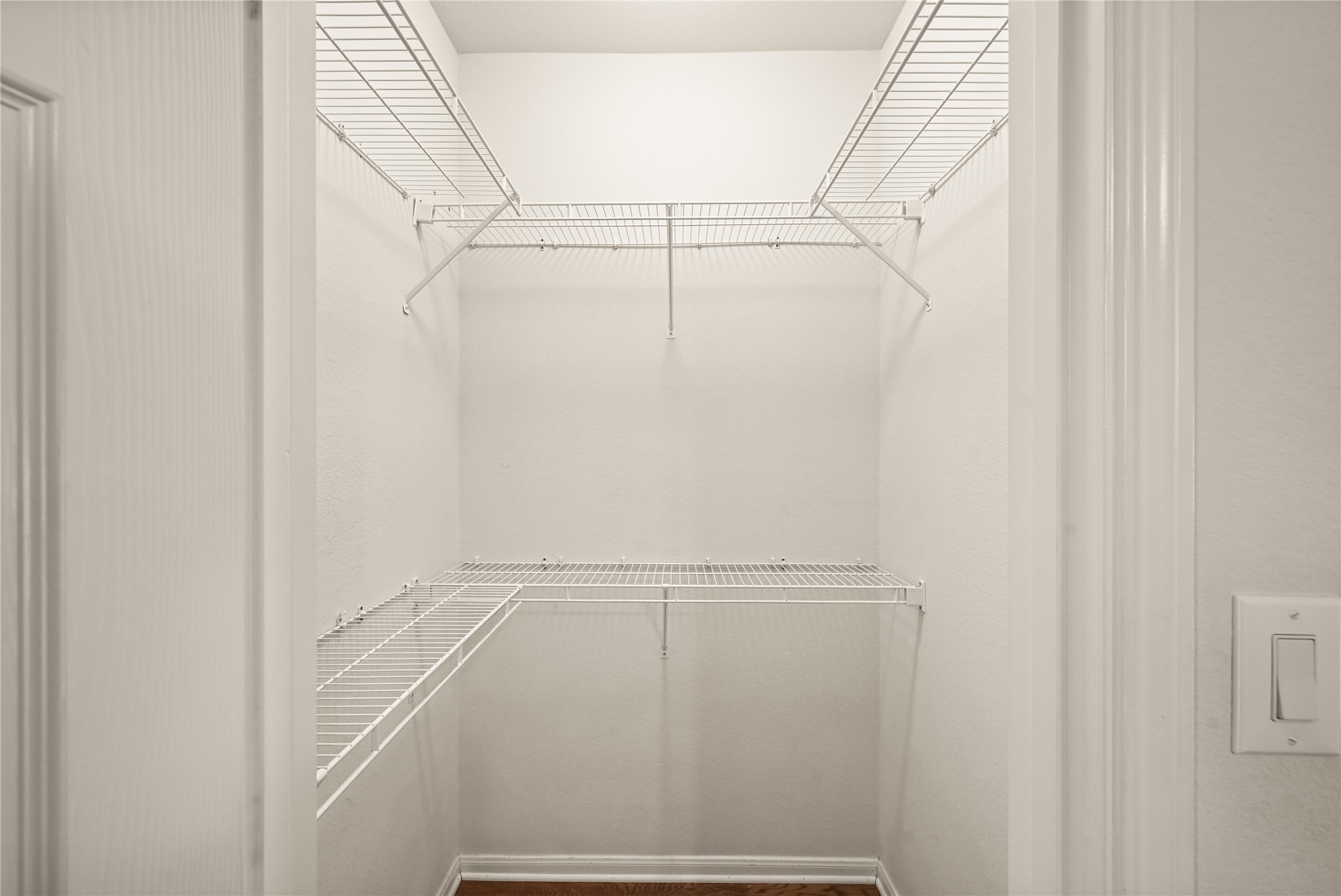 9200 Westheimer Road, Unit 706 Houston, TX 77063 - Photo 26 of 43 a view of small space