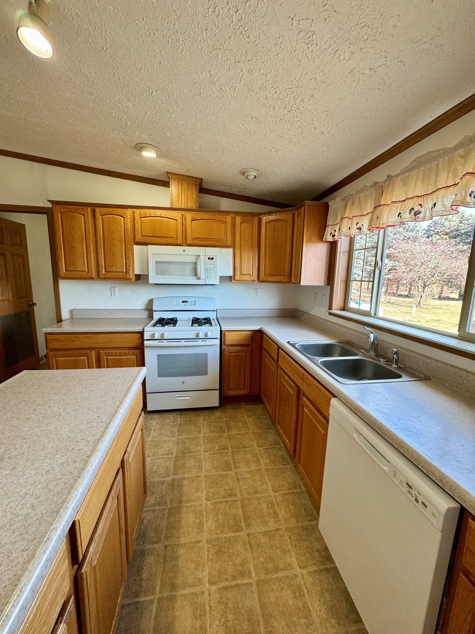 3780 North Garfield Road Pinconning, MI 48650 - Photo 33 of 43