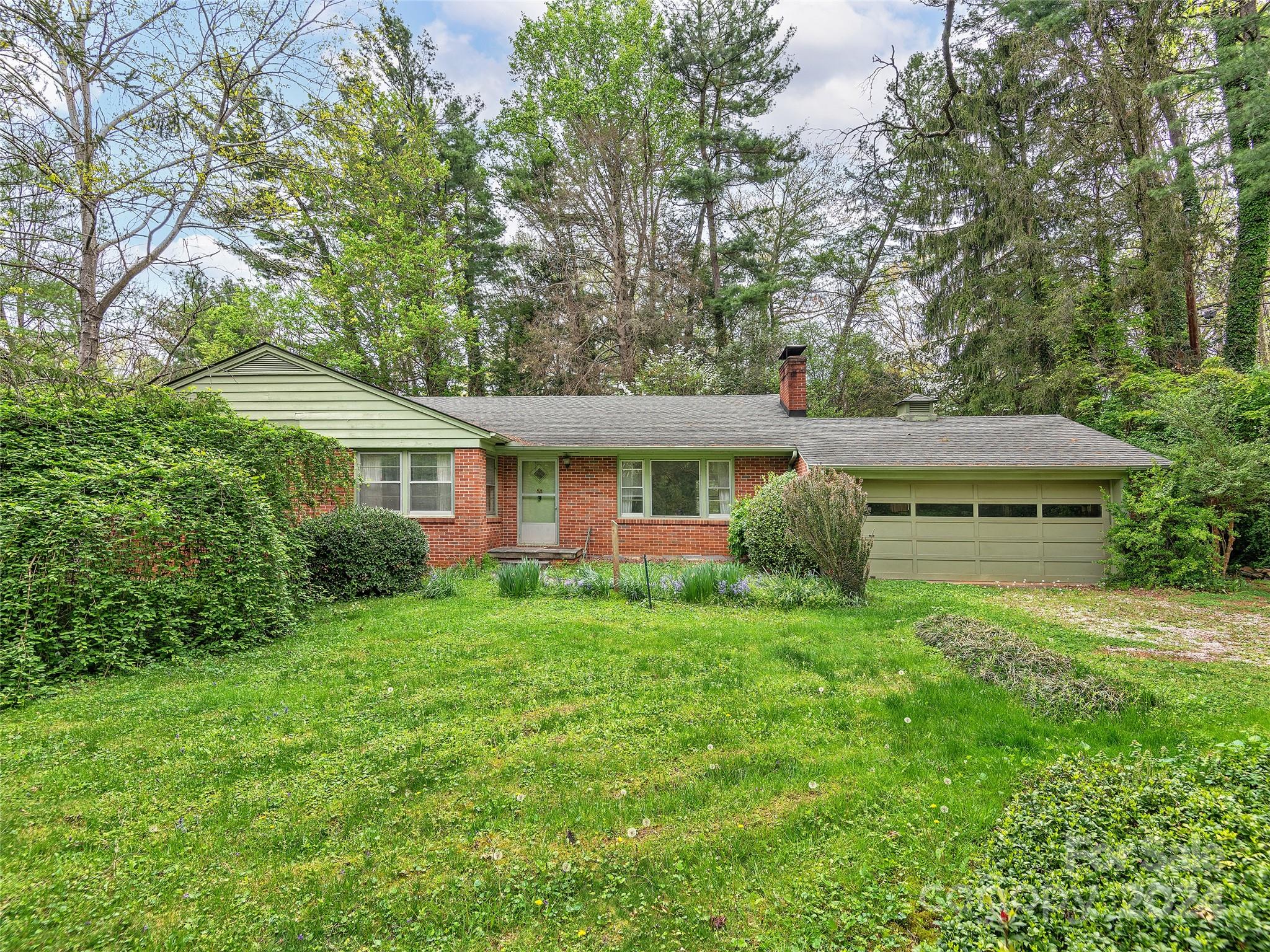 606 Fairview Road Asheville, NC 28803 - Photo 1 of 24 Gallery Image 1