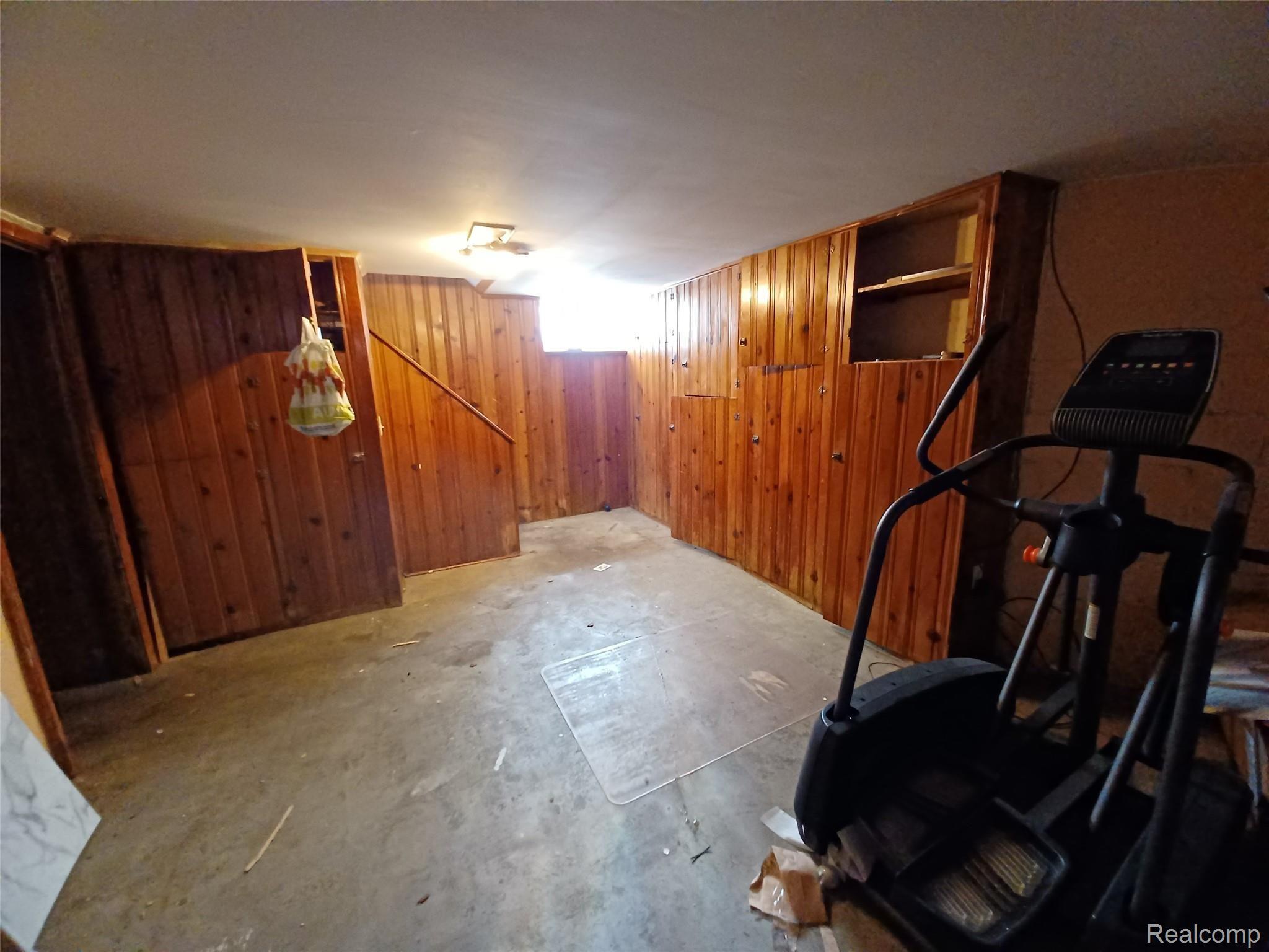 16554 Huntington Road Detroit, MI 48219 - Photo 26 of 26 20220504_144417.jpg