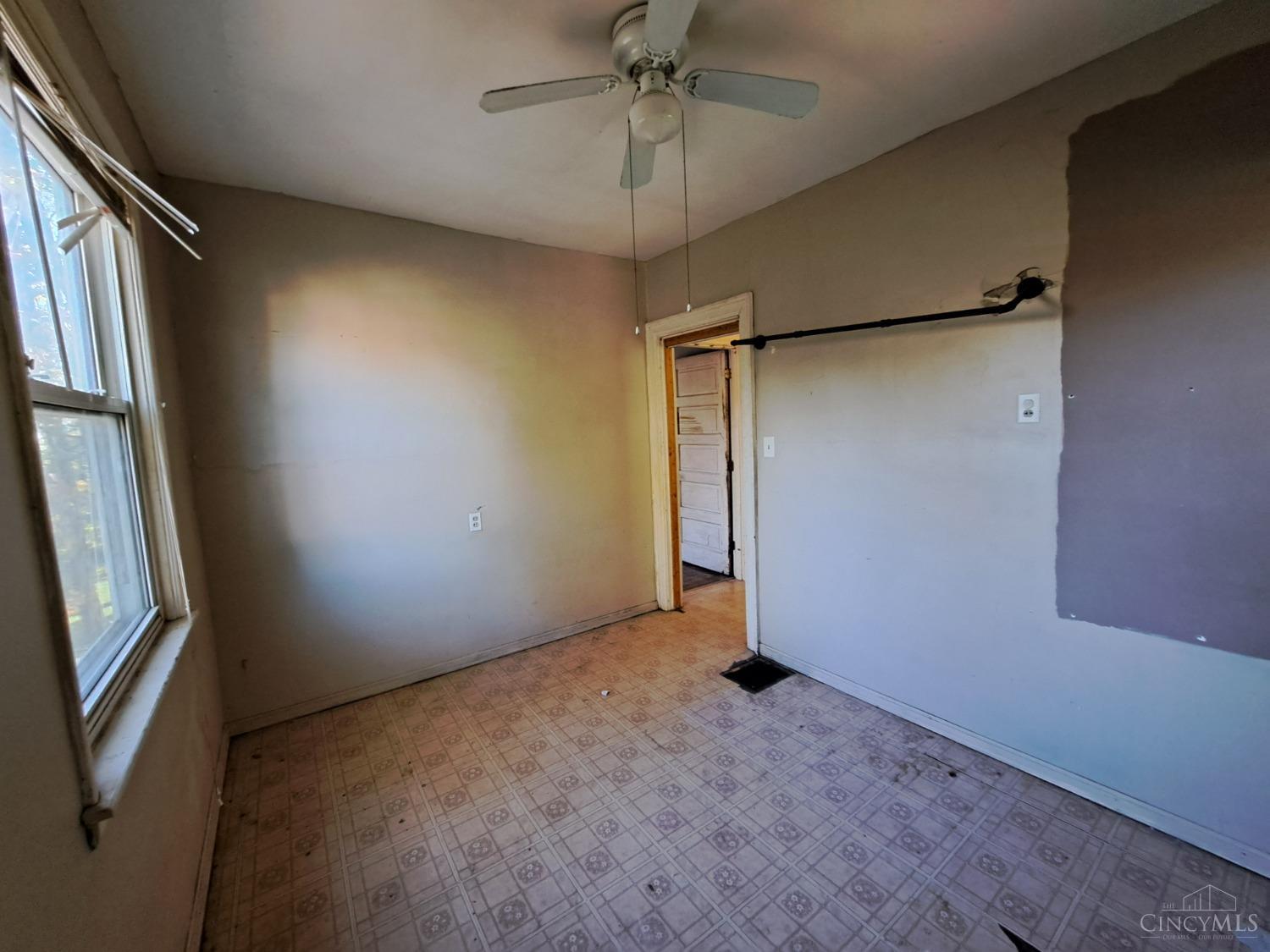 4840 Rapid Run Road Cincinnati, OH 45238 - Photo 28 of 42