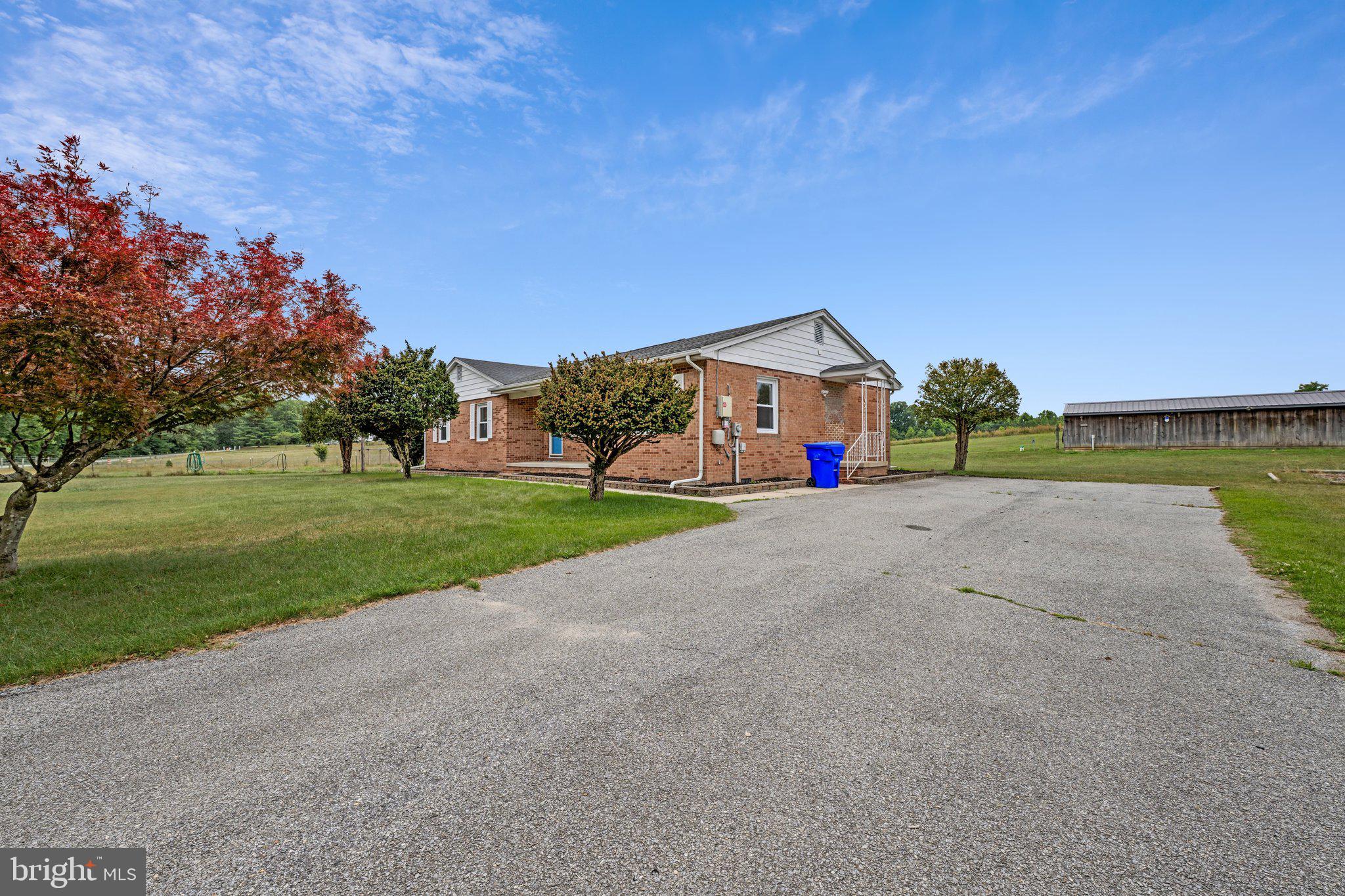 3801 Gardiner Road Waldorf, MD 20601 - Photo 4 of 52 Long, paved driveway