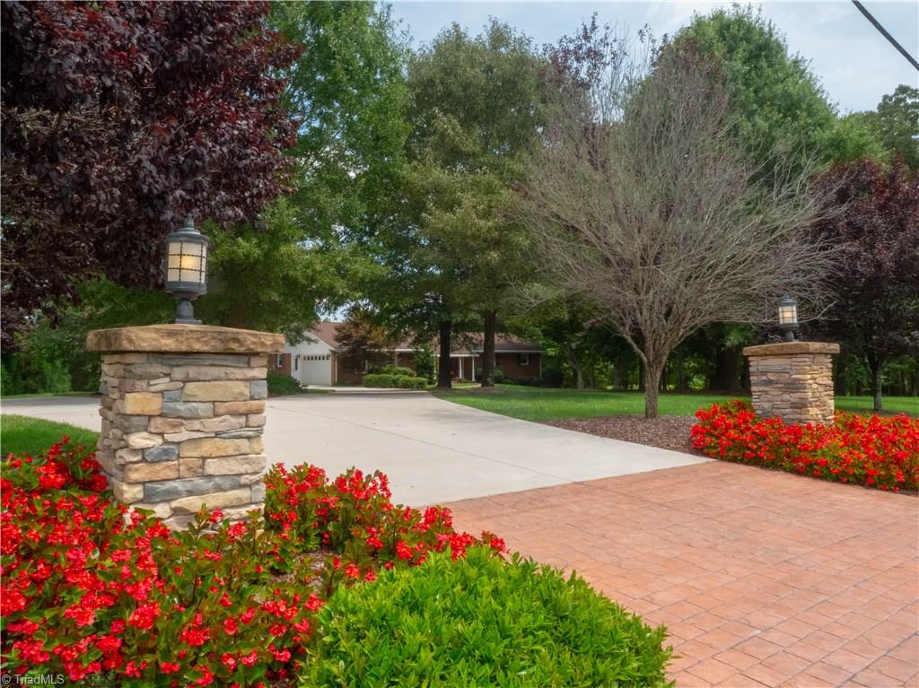 1282 Arnold Road Lexington, NC 27295 - Photo 1 of 26 Gallery Image 1