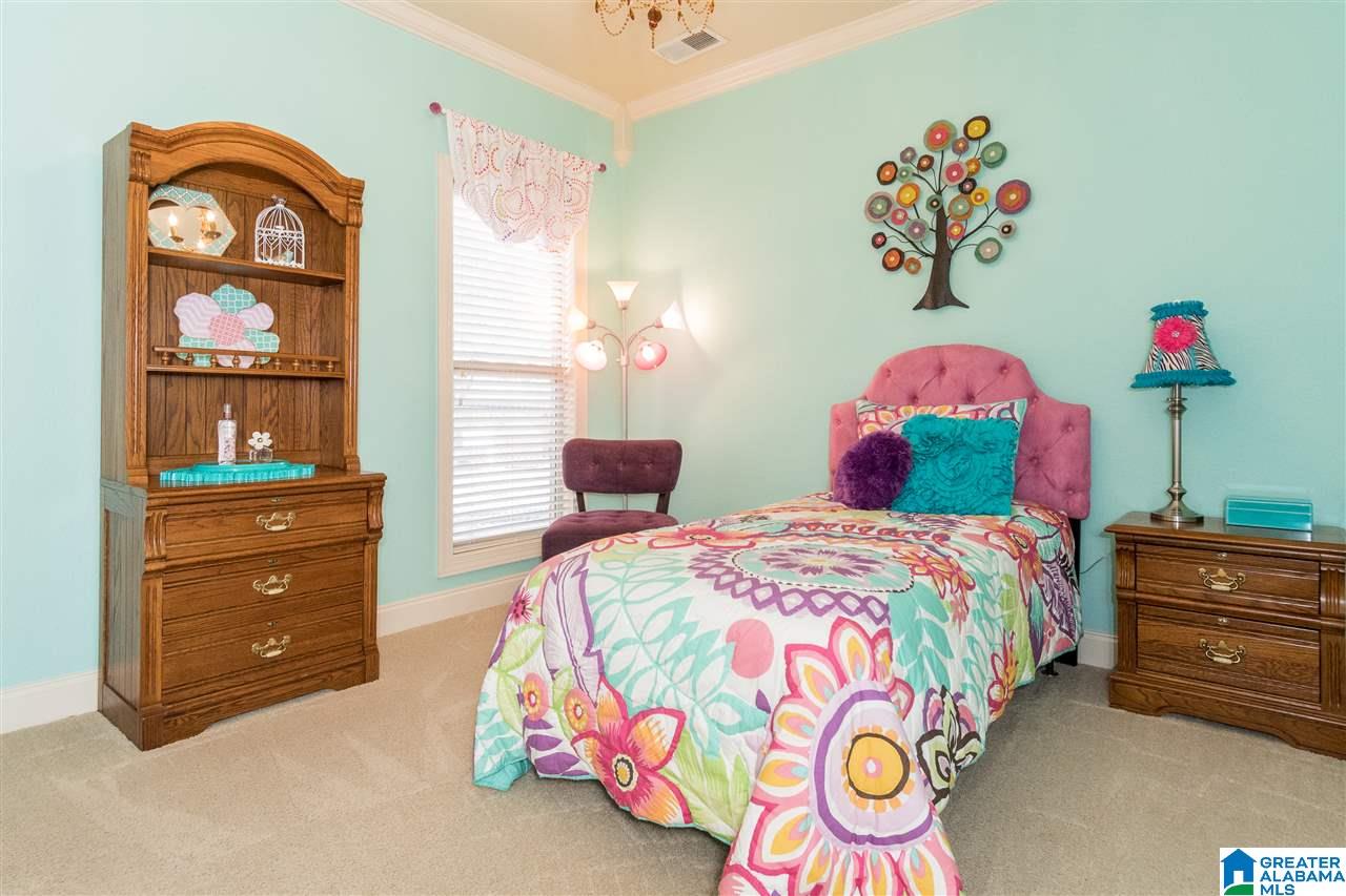 260 Strathaven Lane Pelham, AL 35124 - Photo 29 of 37