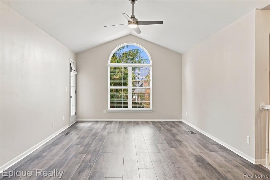 3575 Tremonte Circle Rochester, MI 48306 - Photo 7 of 25 Gallery Image 7
