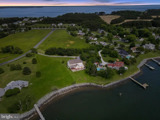 $1,200,000 | 5520 Leeward Lane, Tilghman, MD 21671