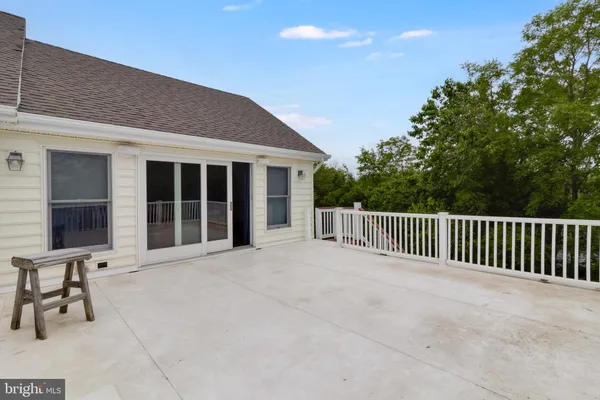 $1,100,000 | 5520 Leeward Lane, Tilghman, MD 21671
