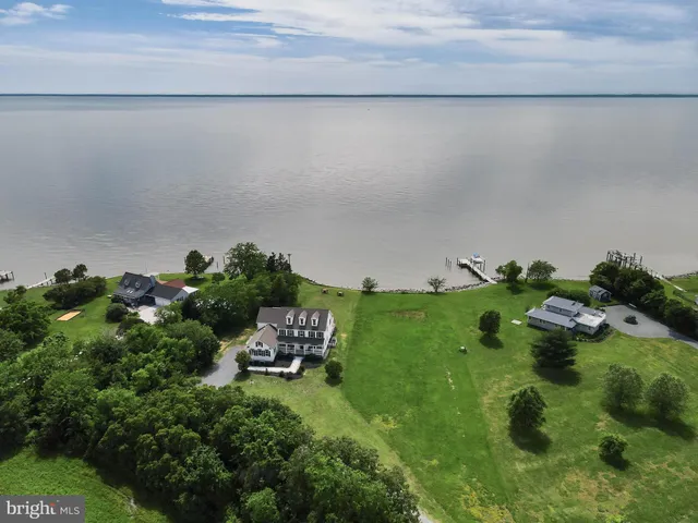 $1,200,000 | 5520 Leeward Lane, Tilghman, MD 21671