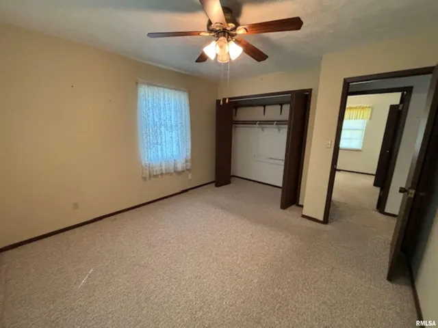 $219,000 | 962 Red Stripe Road, Sandoval, IL 62882