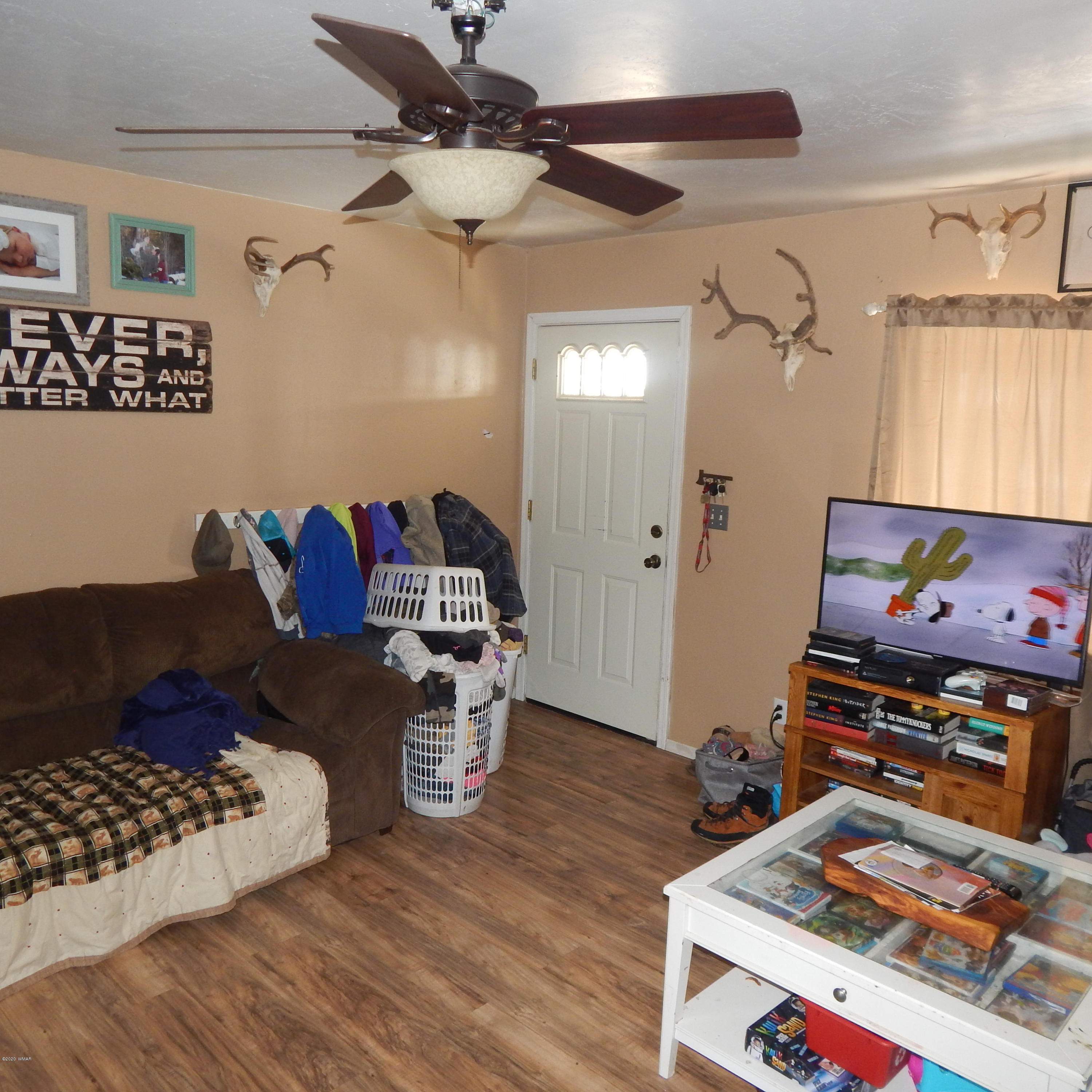 136 Hamblin Street Eagar, AZ 85925 - Photo 2 of 12