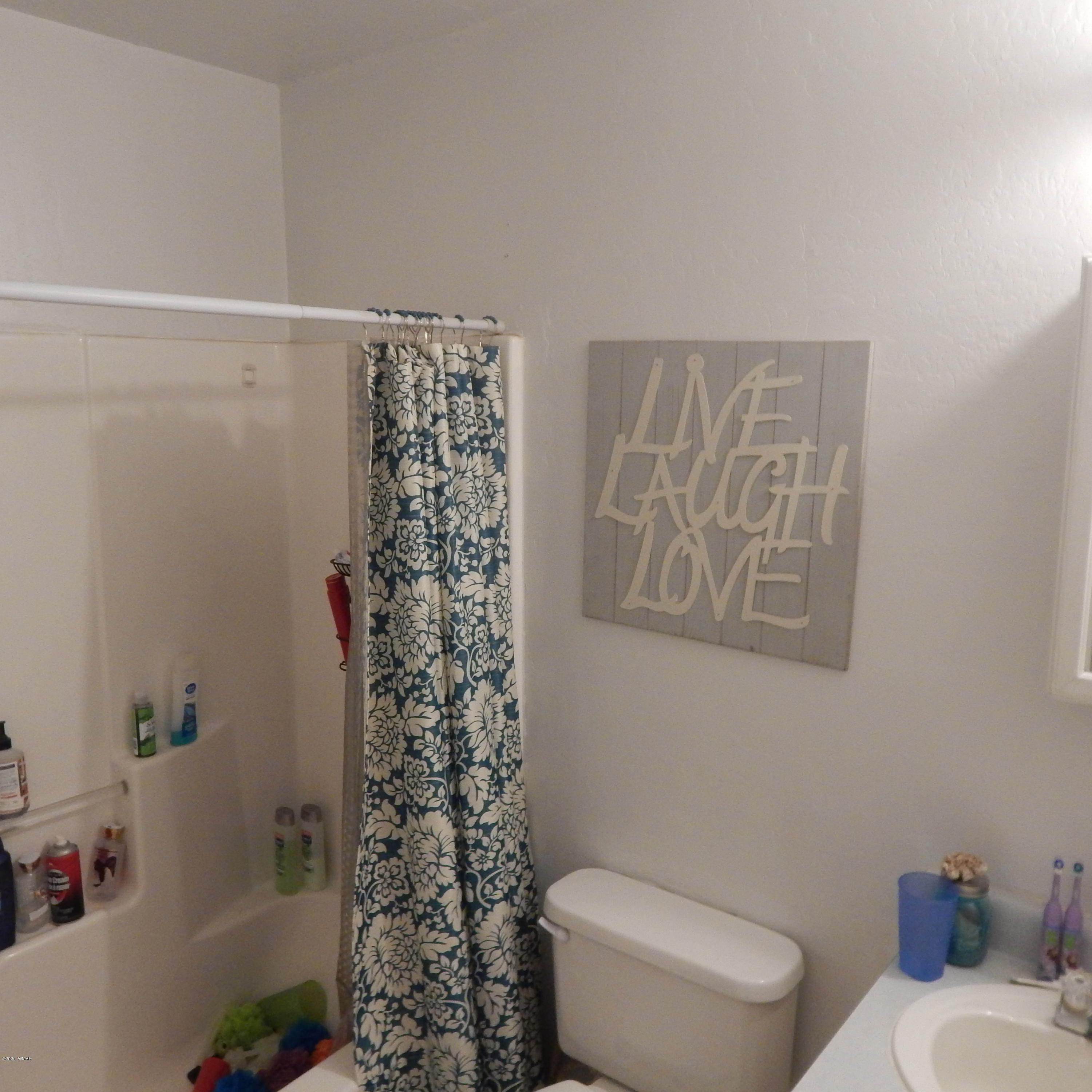 136 Hamblin Street Eagar, AZ 85925 - Photo 8 of 12
