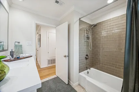 $373,000 | 4721 Kingfisher Drive, Houston, TX 77035