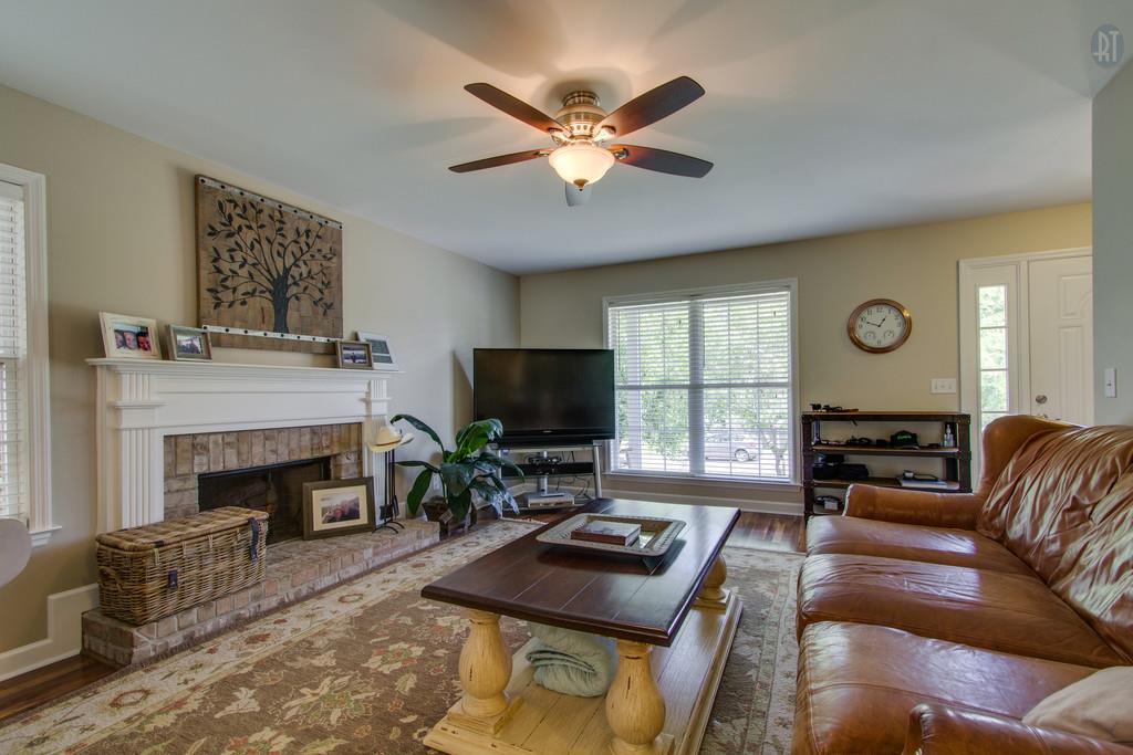 1830 O'Reilly Circle Spring Hill, TN 37174 - Photo 4 of 23 Gallery Image 4