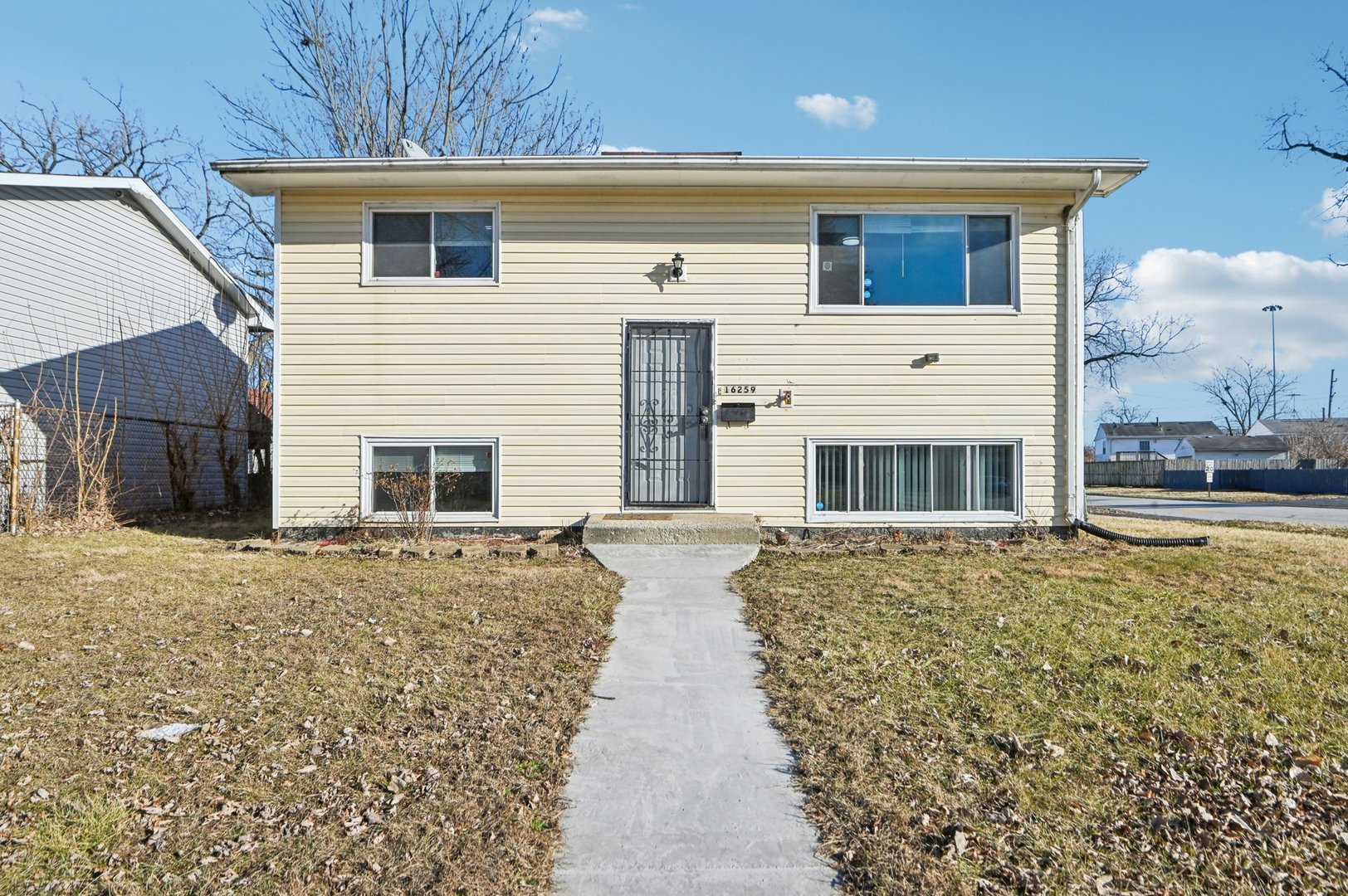 16259 Laflin Avenue Markham, IL 60428 - Photo 1 of 34