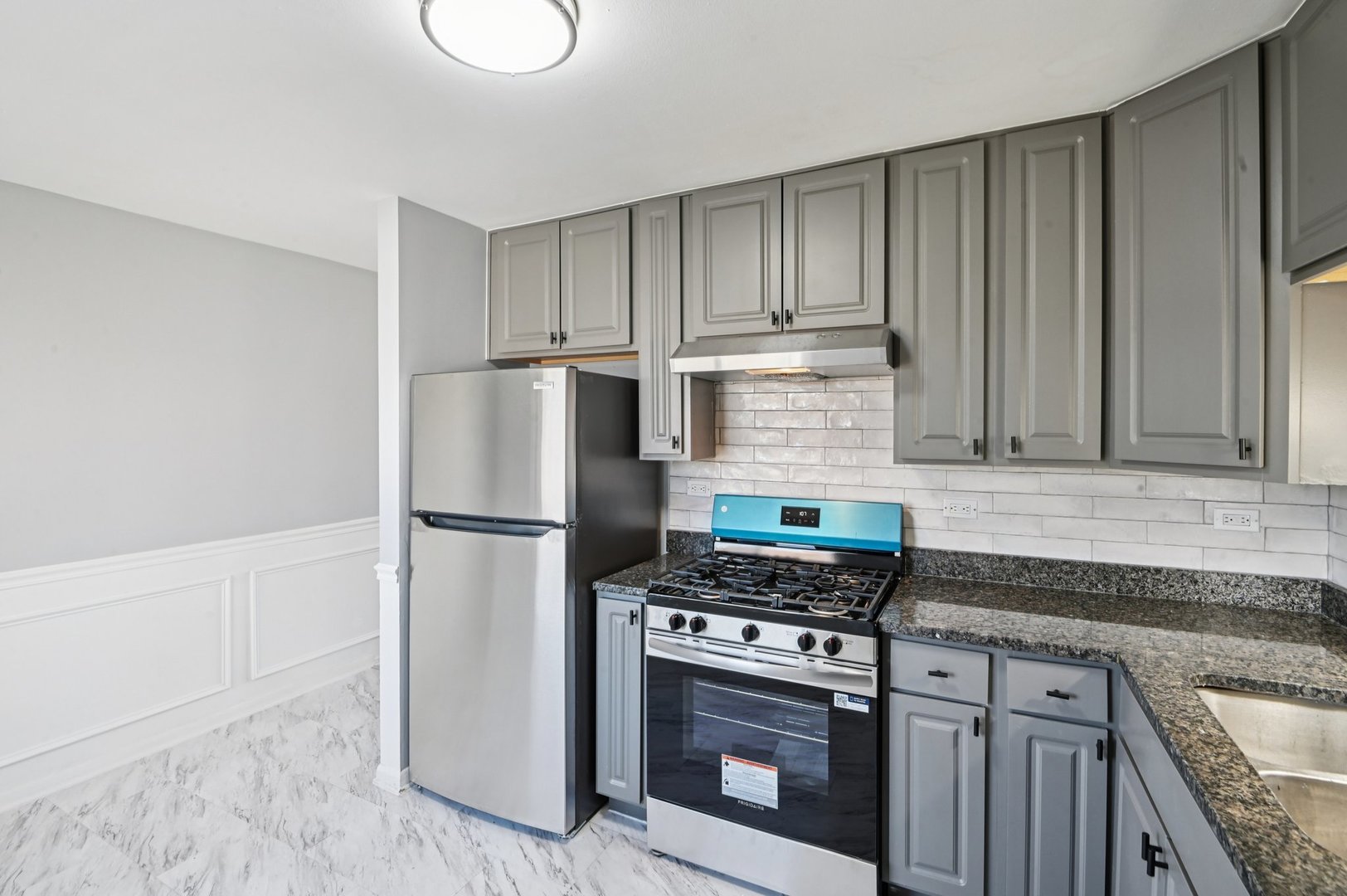 16259 Laflin Avenue Markham, IL 60428 - Photo 12 of 34