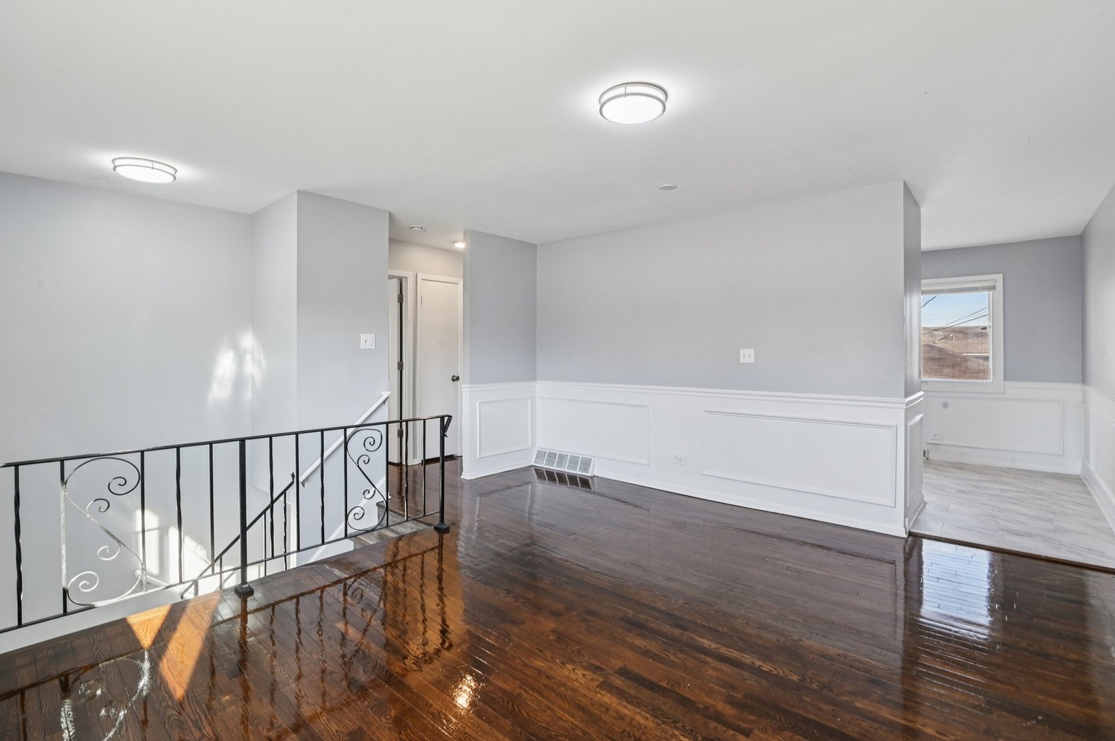 16259 Laflin Avenue Markham, IL 60428 - Photo 7 of 34