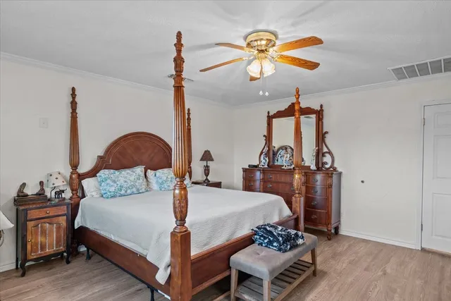 a view of a storage & utility room with a washer dryer