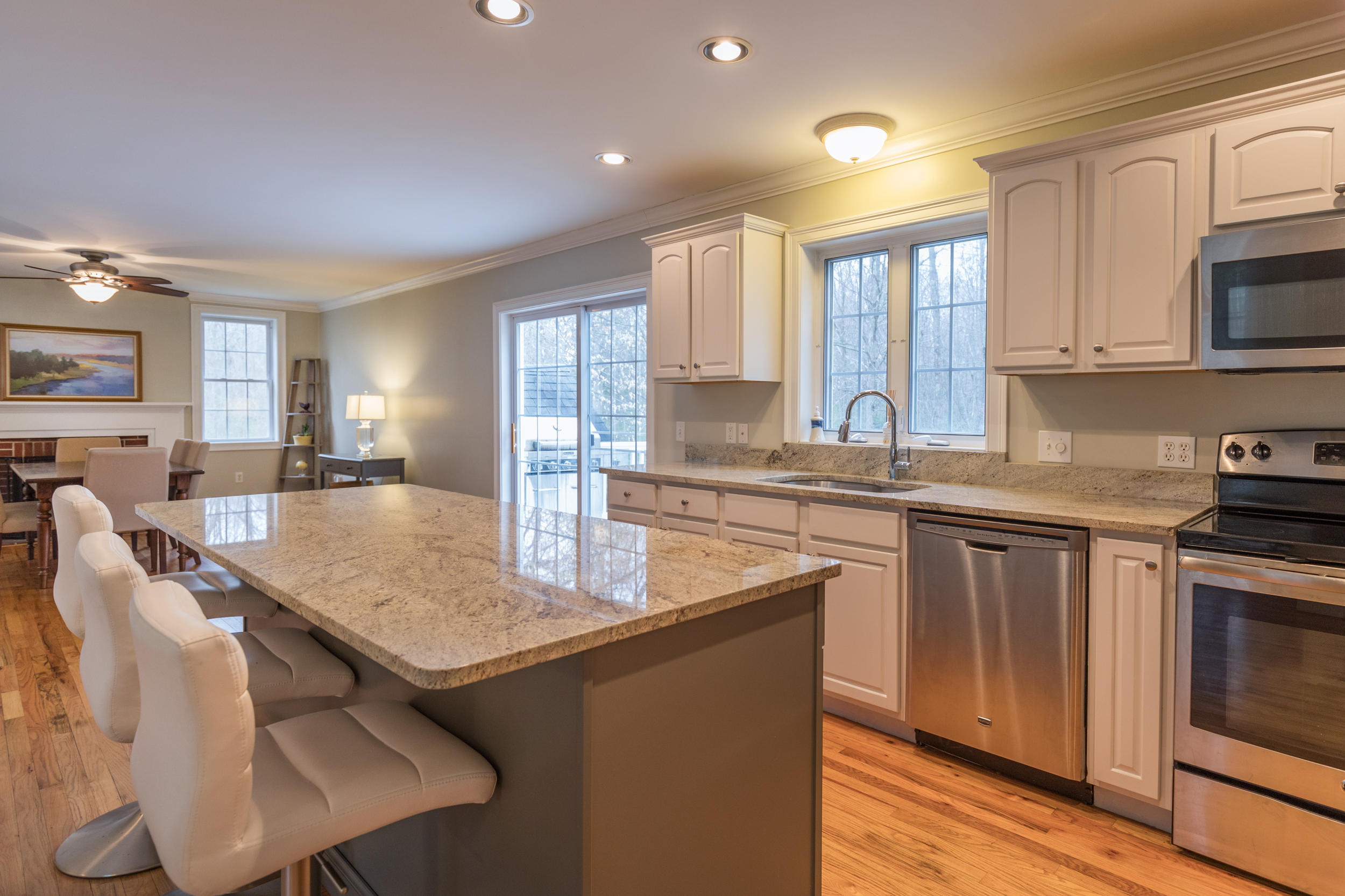 208 Broadturn Road Scarborough, ME 04074 - Photo 4 of 30 208 Broadturn