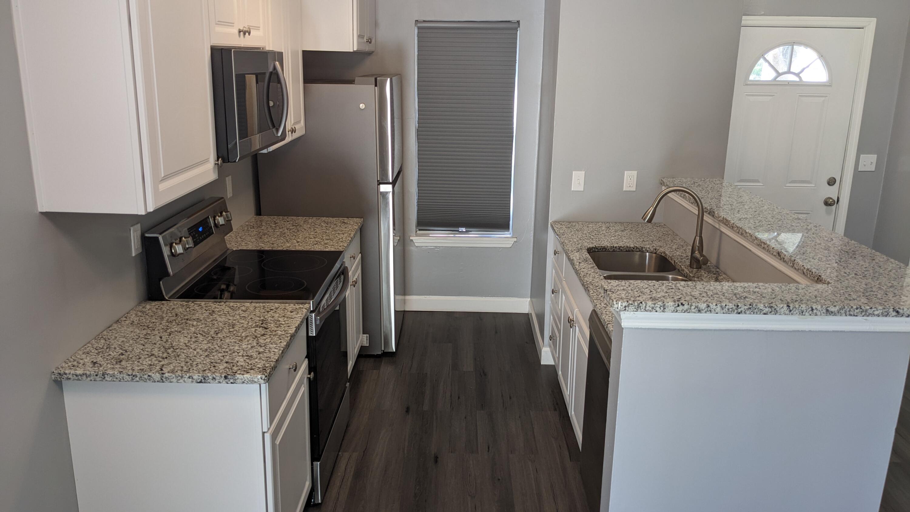 706 Temple Road, Unit B Ladson, SC 29456 - Photo 8 of 14 qqbdn