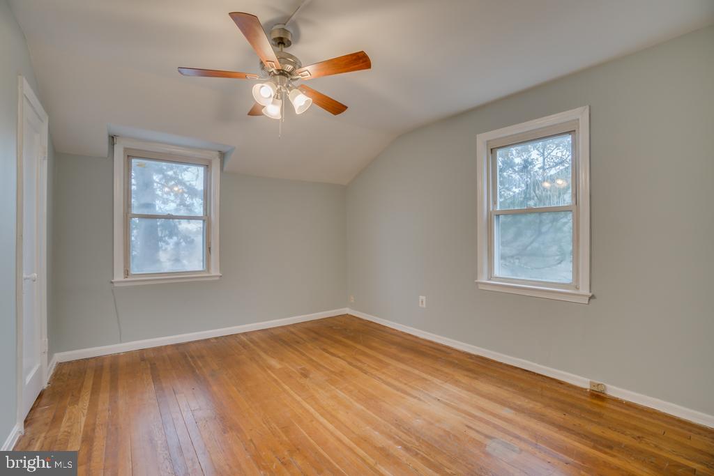 5089 Sheriff Road Northeast Washington, DC 20019 - Photo 18 of 31 Front Bedroom